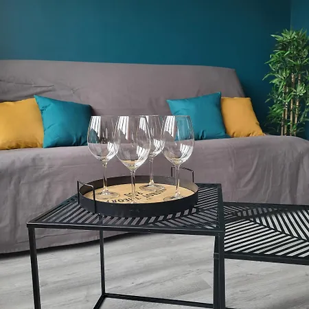 Le Mont De Couppes * 르 포르텔